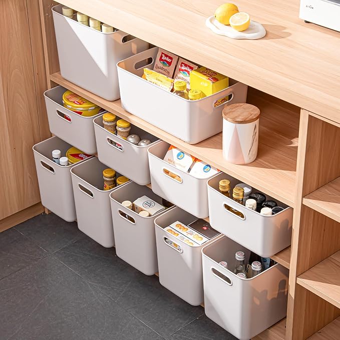 Plastic Storage Bins with lids,Storage Baskets,Container with handle,Storage Organizer Bins for Shelves,Office,Bedrooms,Closets, Cabinets(Grey，4XL)